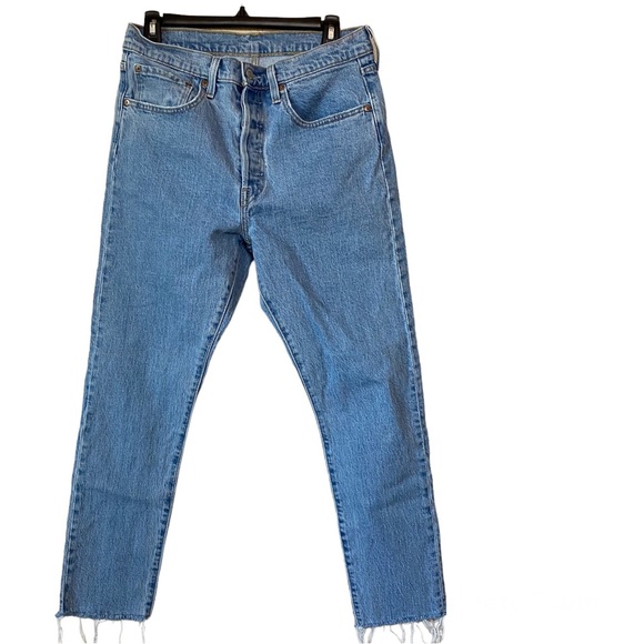 Levi's 501s Skinny Raw Hem Size 30 - Picture 1 of 11